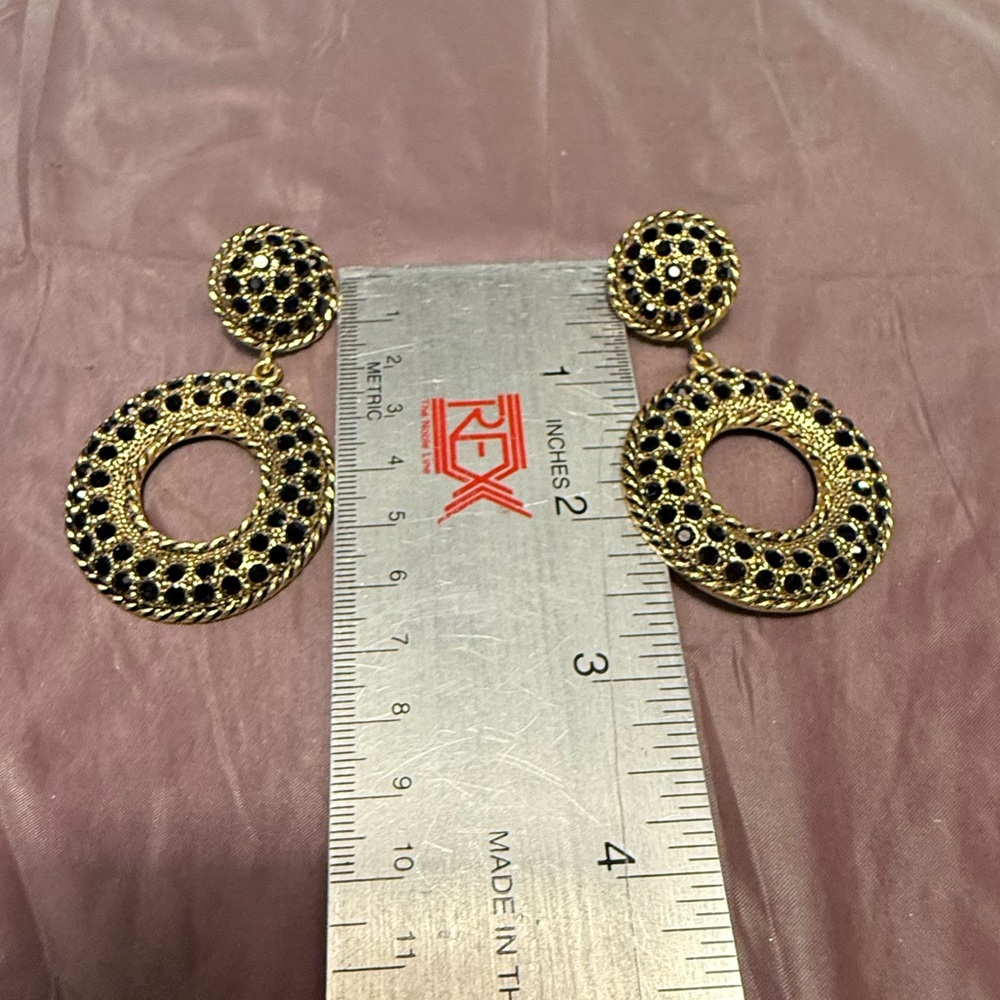 Vintage Carlisle Gold and Black Circle 2” Drop Earrings - Picture 4 of 7